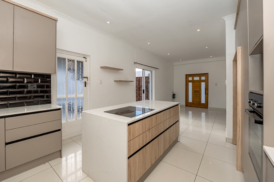 3 Bedroom Property for Sale in Plumstead Western Cape